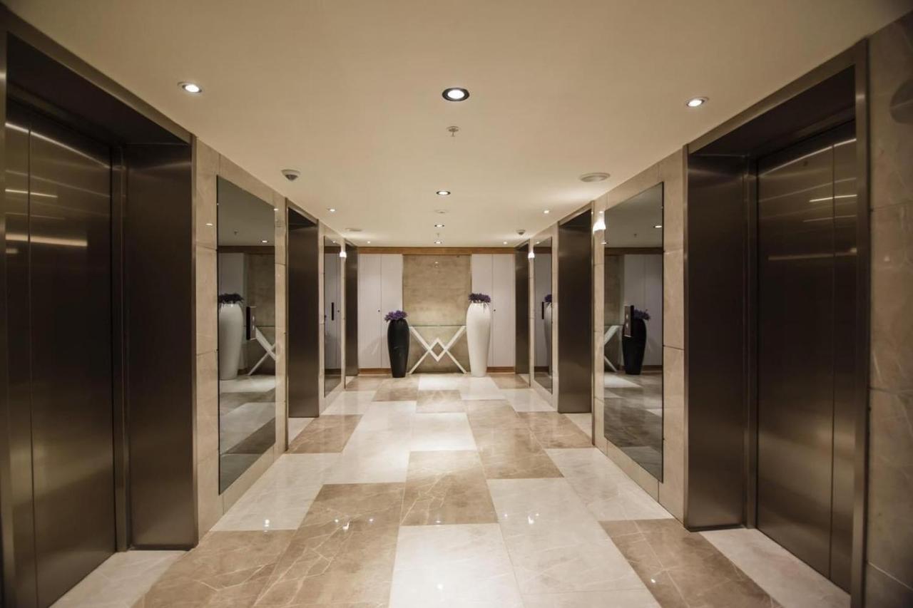 Batumi Aparthotel Orbi Twin Skyscraper Eksteriør billede